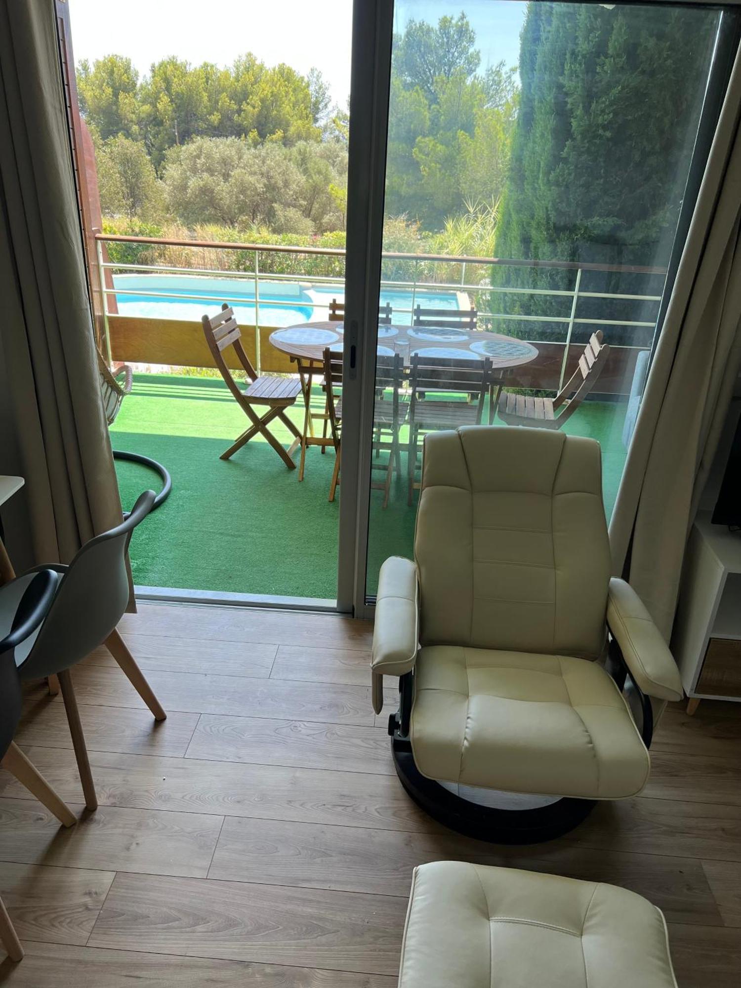 Ferienwohnung La Terrasse Du Liouquet 106 La Ciotat Exterior foto